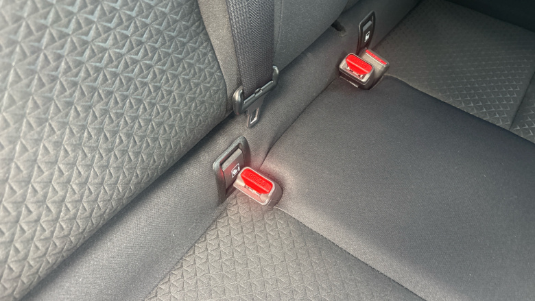 Nissan Juke 1.0 DiG-T 114 N-Connecta 5dr DCT Petrol Hatchback